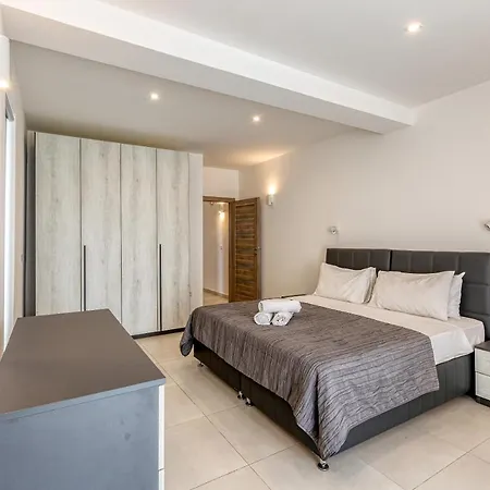شقة Stunning 2br Penthouse With Beautiful Harbour View By 360 Estates