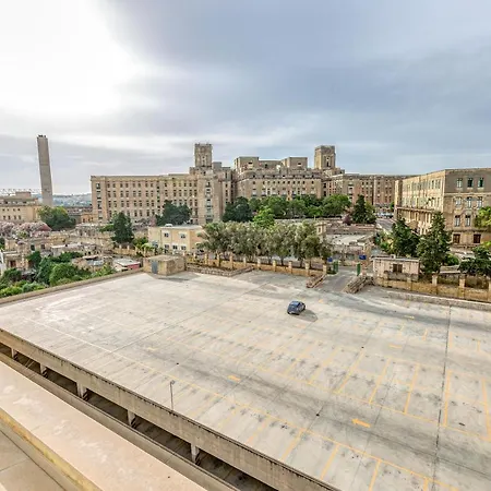 Διαμέρισμα Stunning 2br Penthouse With Beautiful Harbour View By 360 Estates